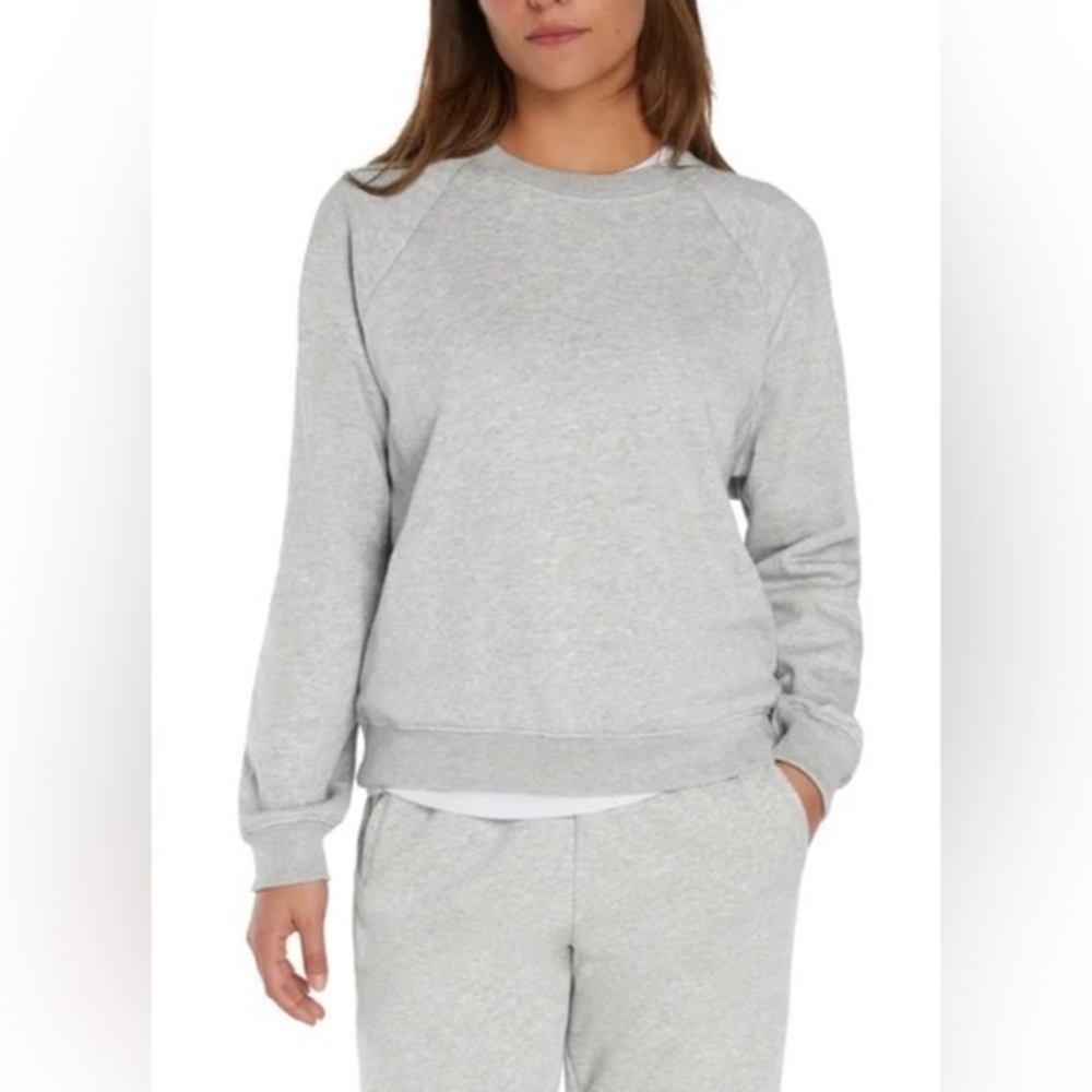 Gap Women's Crewneck Sweatshirt NWT